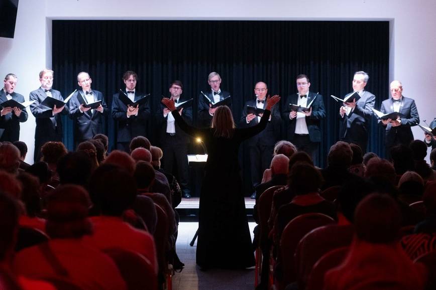 „Aukuro“ balsai ir džiazo orkestras