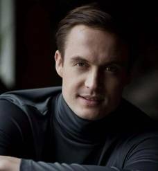 “Meilės kalba visiems suprantama…”