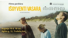 Filmo „Išgyventi vasarą“ peržiūra | Triušeliai