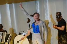 MAMA DRĄSA. Pagal Bertoldą Brechtą