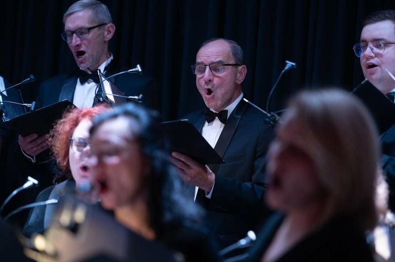 Choro „Aukuro” balsai su Andriu Veismaniu