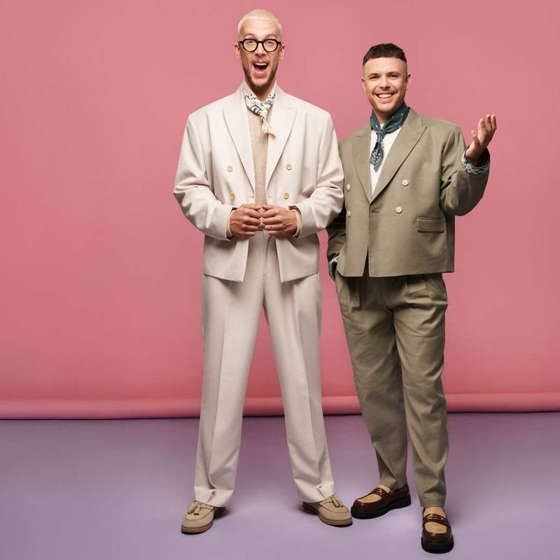 Grupė ŽEMAITUKAI su gyvo garso grupe